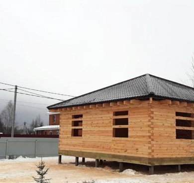 Одноэтажный дом из бруса на ЖБ сваях, МО, Ступинский р-н, д. Малино, ноябрь 2022